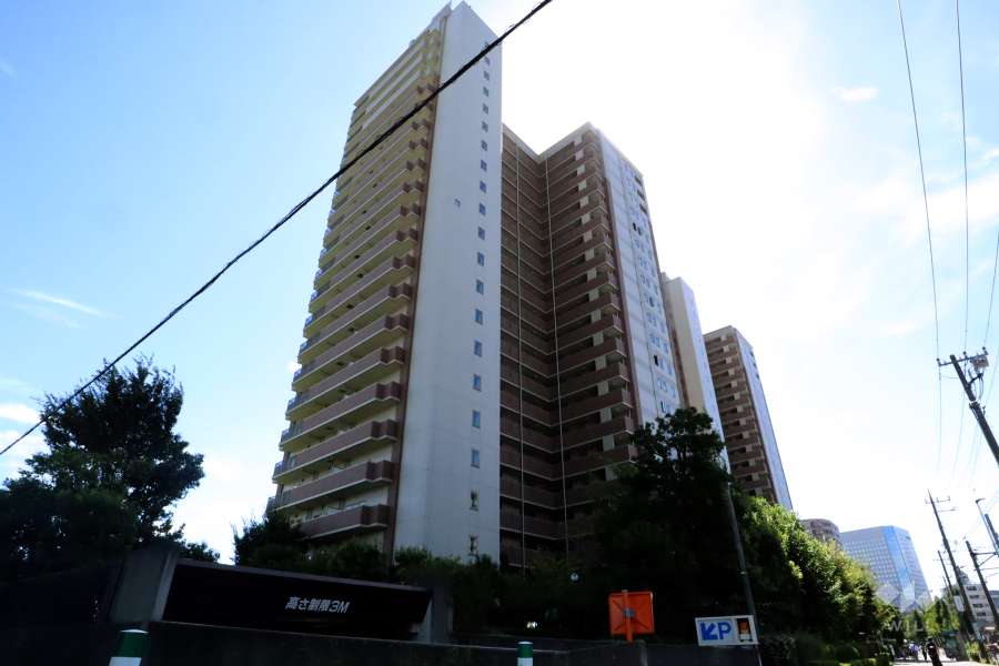 グランエステ川崎ツインタワー弐番館の外観(北西側から)