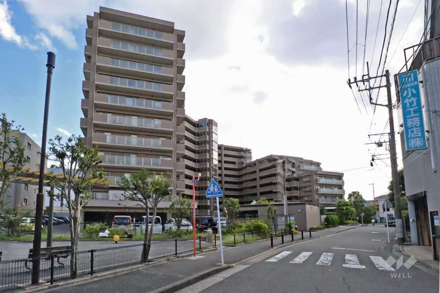 エンゼルコート新川崎の外観（北側から）