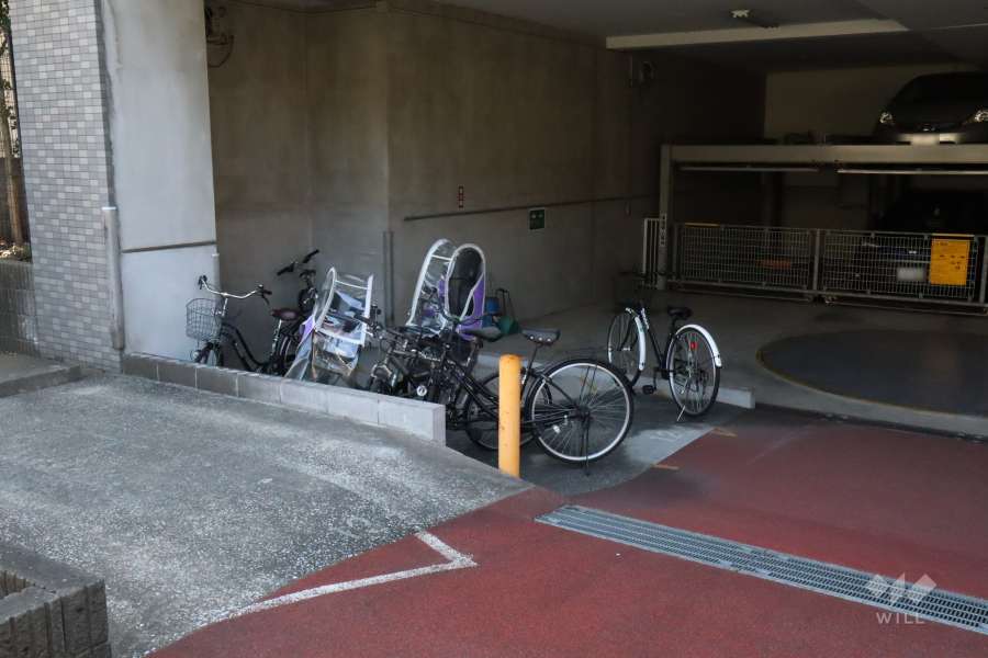 駐輪場