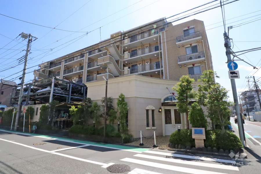 グランシティセントレジデンスの外観（北西側から）