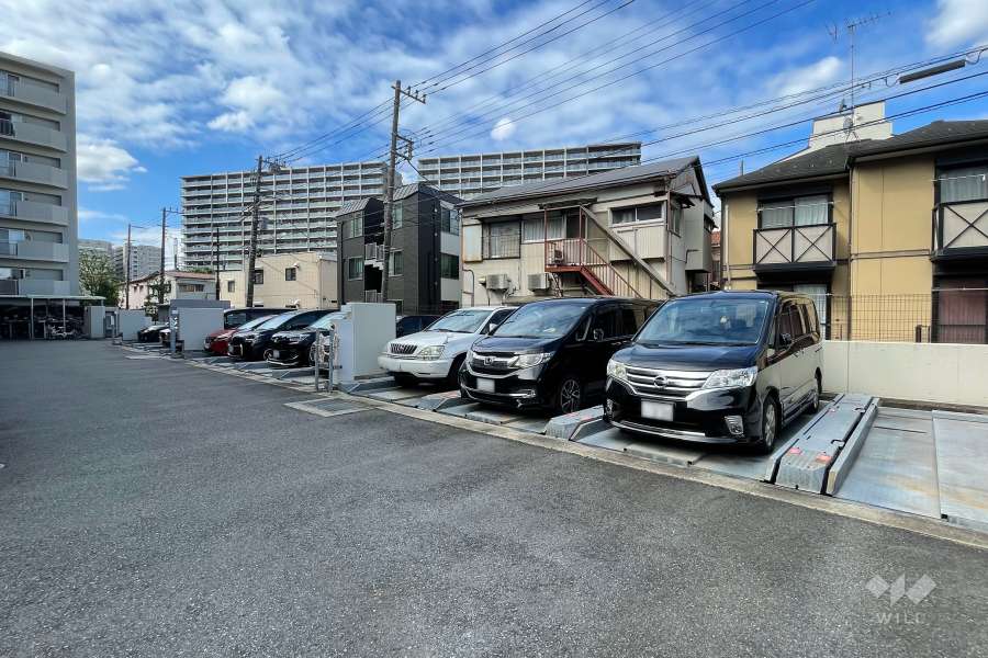 敷地内駐車場（屋外機械式）