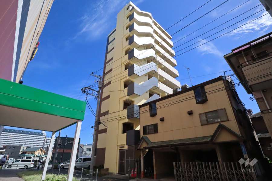 グランリーヴェル川崎WESTの外観(北西側から)