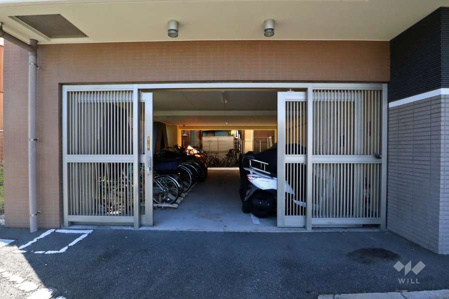 駐輪場・バイク置場