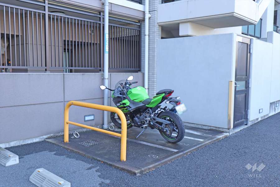 バイク置場