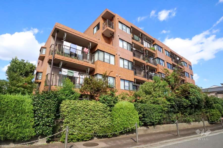 新川崎グランドハイツの外観(南西側から)