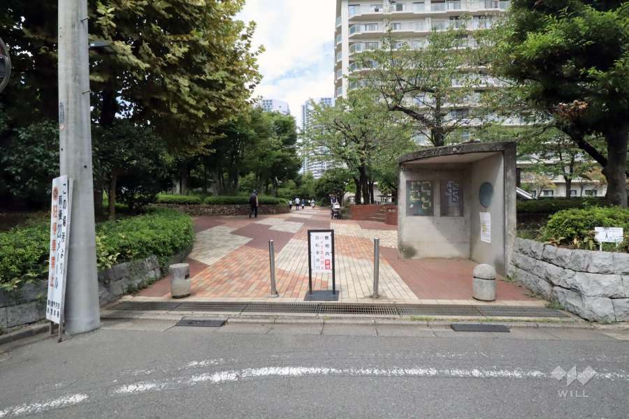 エントランスアプローチ