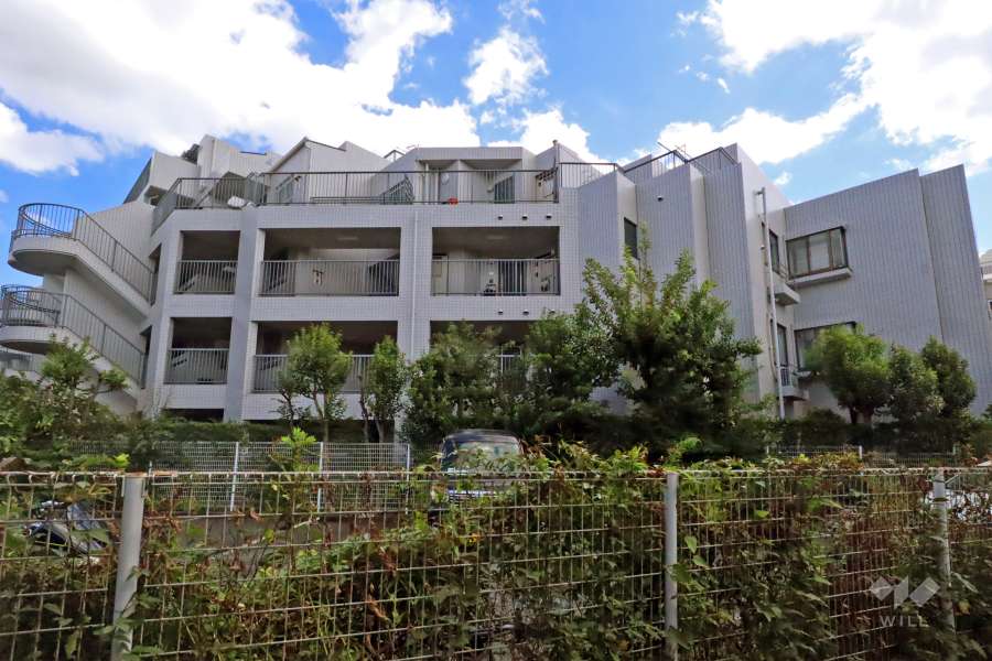 東急ドエルアルス新川崎の外観(北西側から)