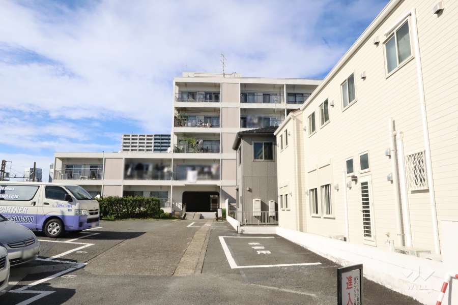 塚越住宅の外観(南側から)