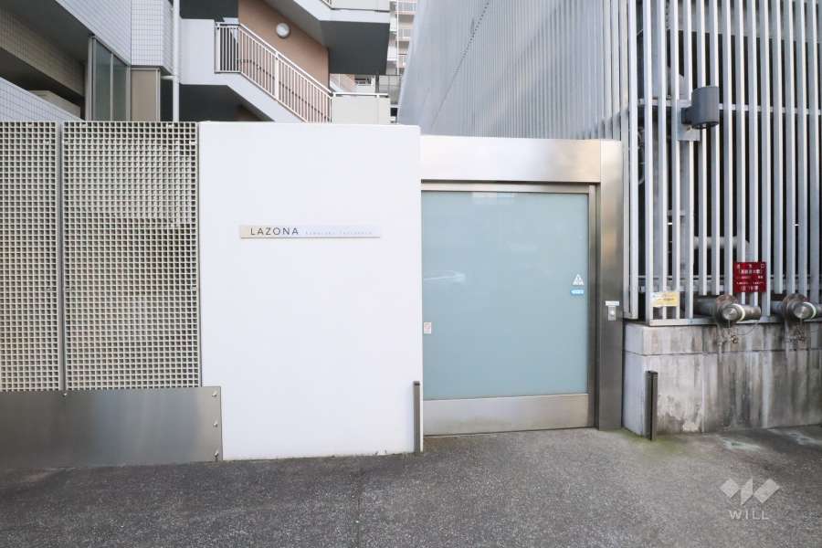 駐輪場の出入り口　