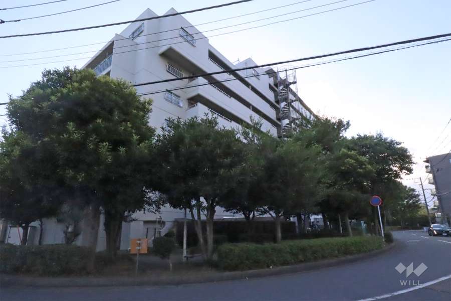 鹿島田セントラルマンションの外観(東側から)　