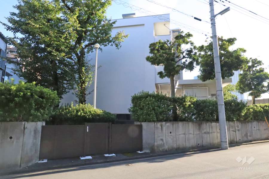 下平間サンハイツの外観（北東側から）