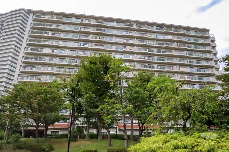 パークシティ新川崎東三番街F棟の外観(南西側から)