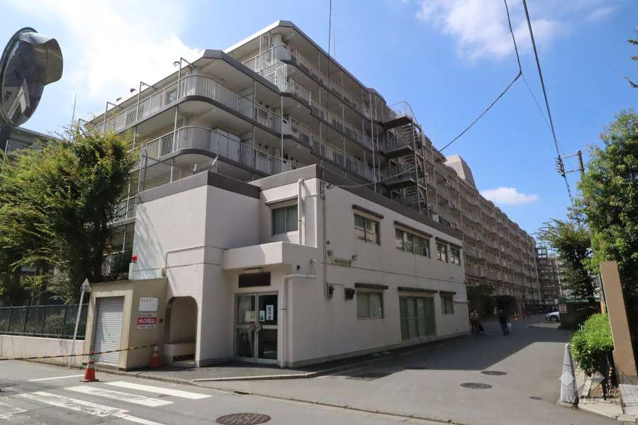 川崎セントラルコーポの外観(北東側から)　