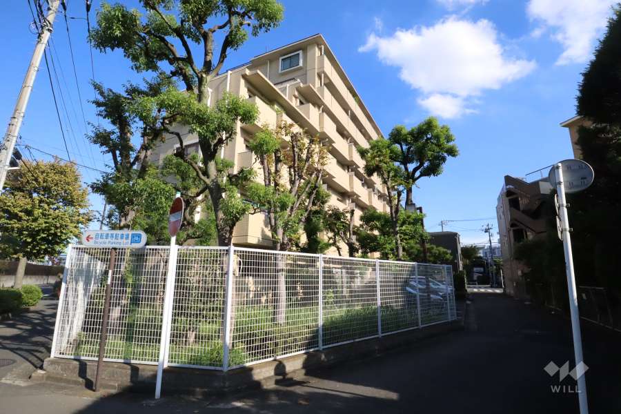 新川崎パークホームズの外観（北西側から）