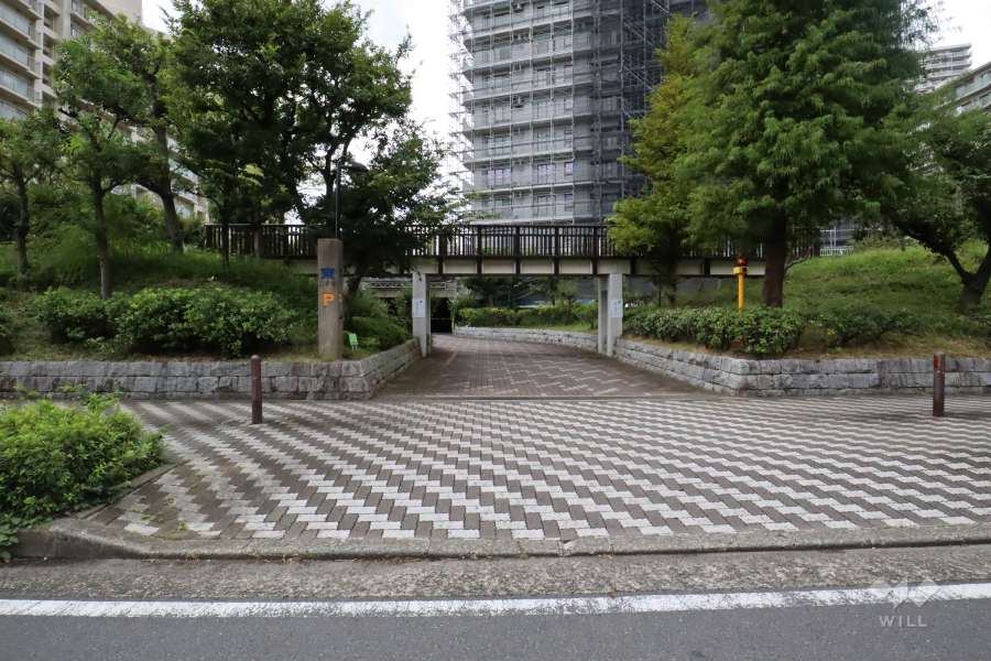 駐車場の出入り口