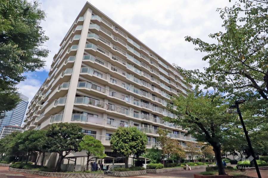 パークシティ新川崎東一番街J棟の外観（南西側から）