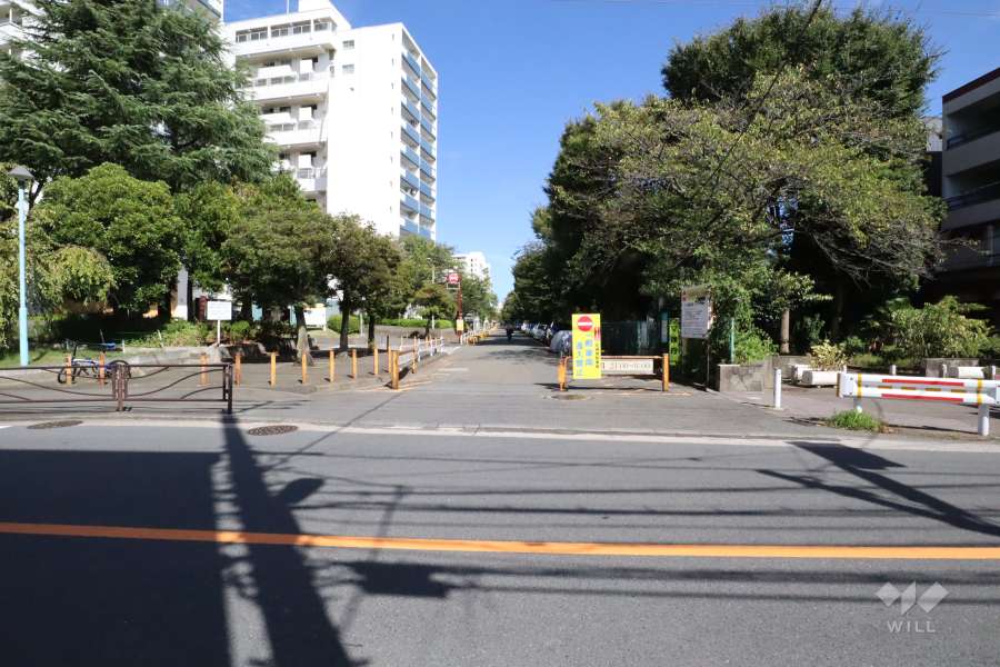 エントランスアプローチ