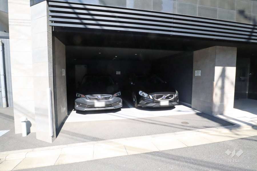 敷地内駐車場（屋内平面式）