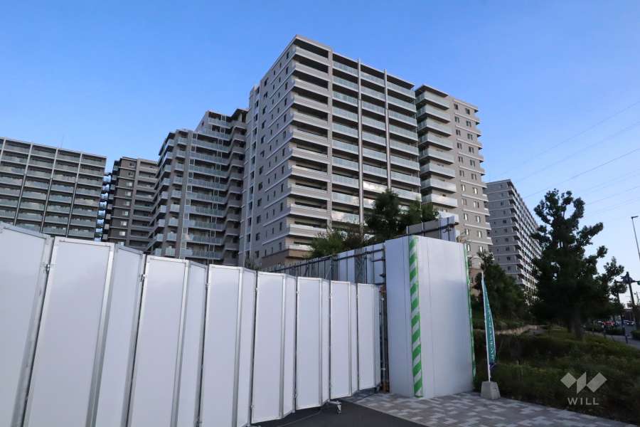 クレストプライムレジデンス-アベニュー参番街の外観(北側から)