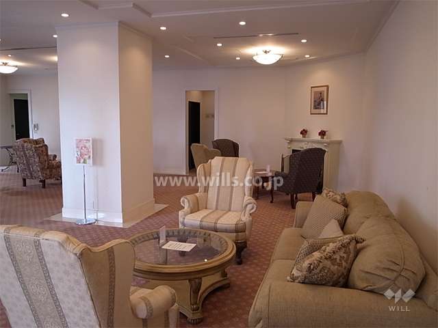 2階にあるカフェラウンジ