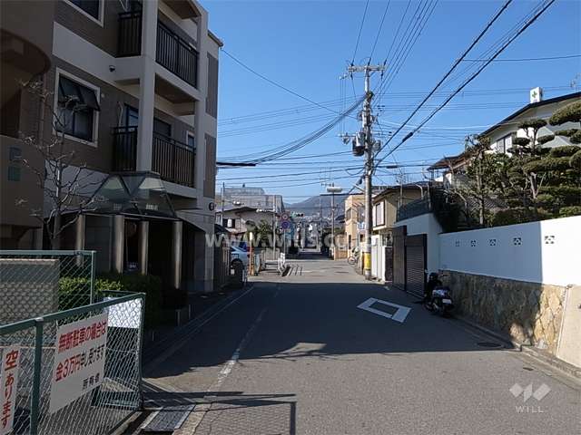 北側の前面道路