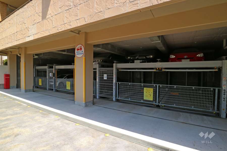 敷地内駐車場（屋内機械式）