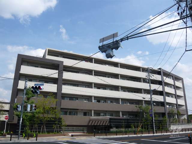 ディークラディア甲東園の外観