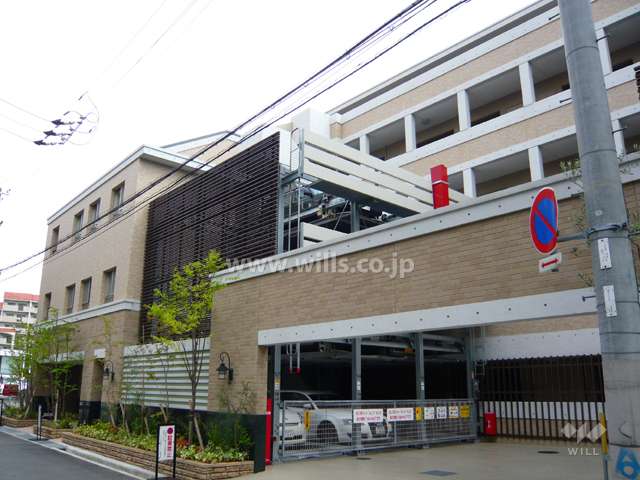 ロイヤル苦楽園マドリーゼの外観（北西側から）