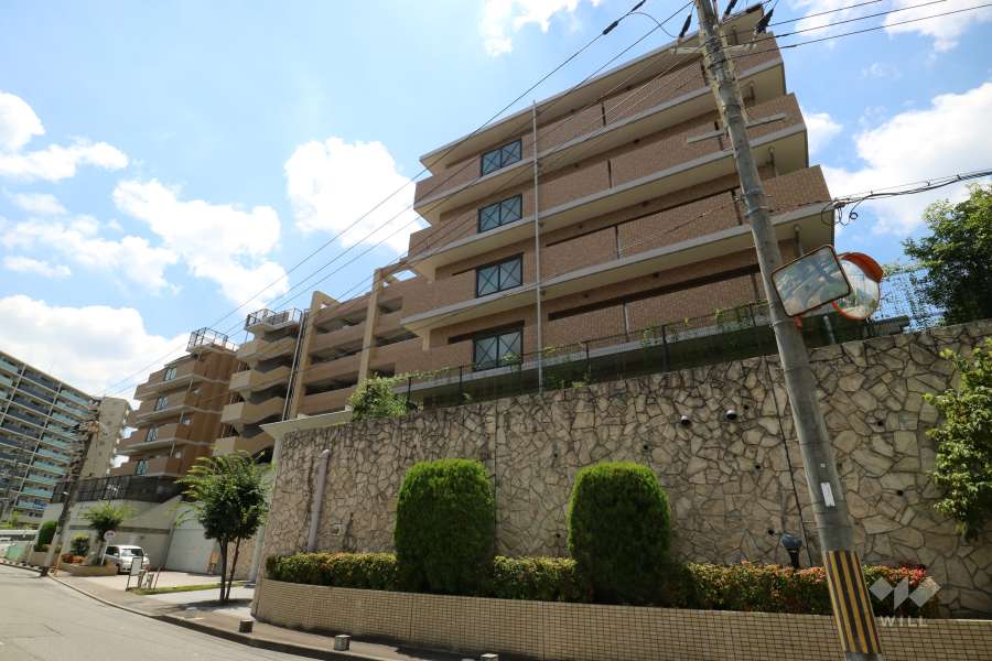 セントラル宝塚仁川の外観（北西側から）