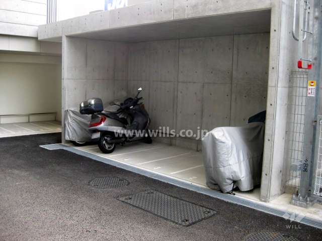 バイク置き場