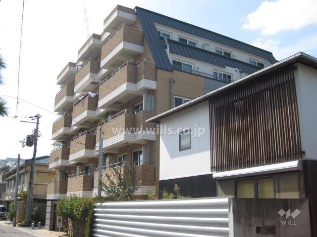 ファスタージュ芦屋伊勢町サーモスの外観（南東側から）