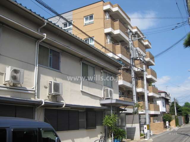 ファスタージュ芦屋伊勢町サーモスの外観（南西側から）