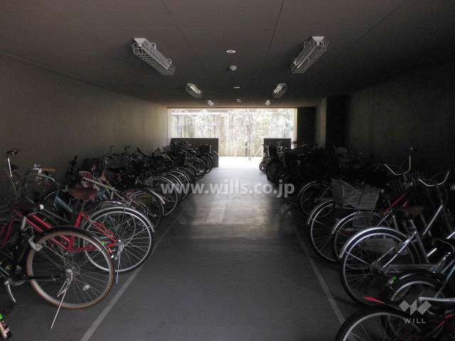 駐輪場（屋内）