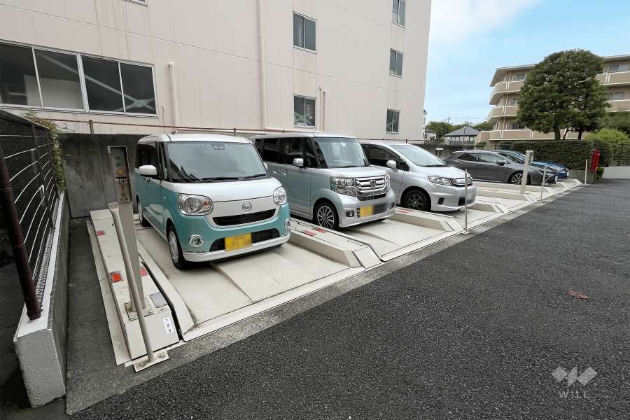 敷地内駐車場（屋外機械式）