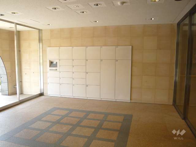 宅配ボックスもあります