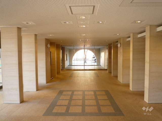 エントランスホール（内側）