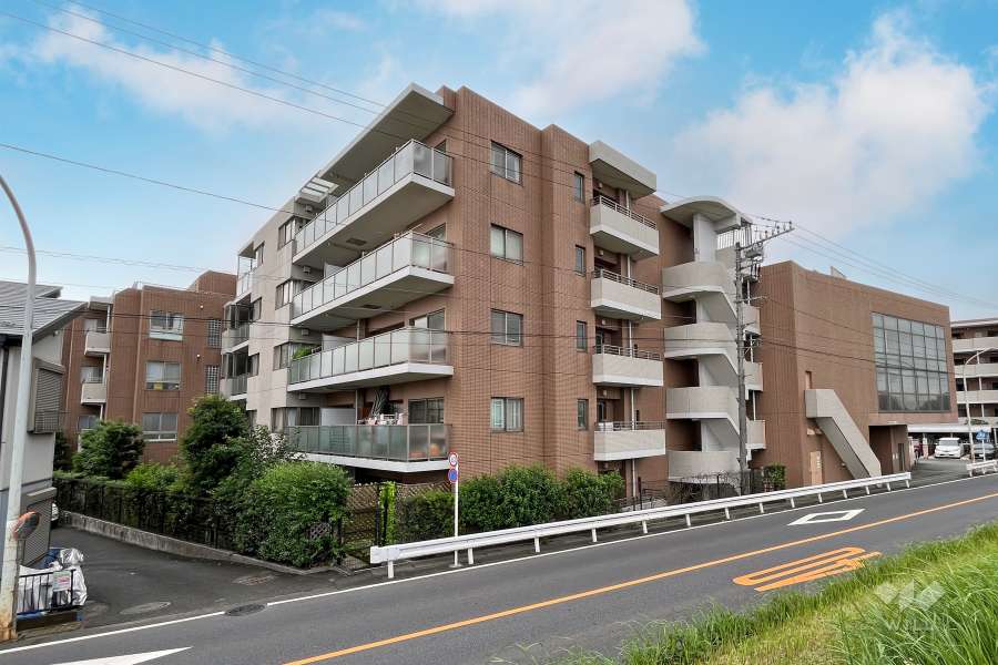 アクエージュ多摩川の外観（北東側から）