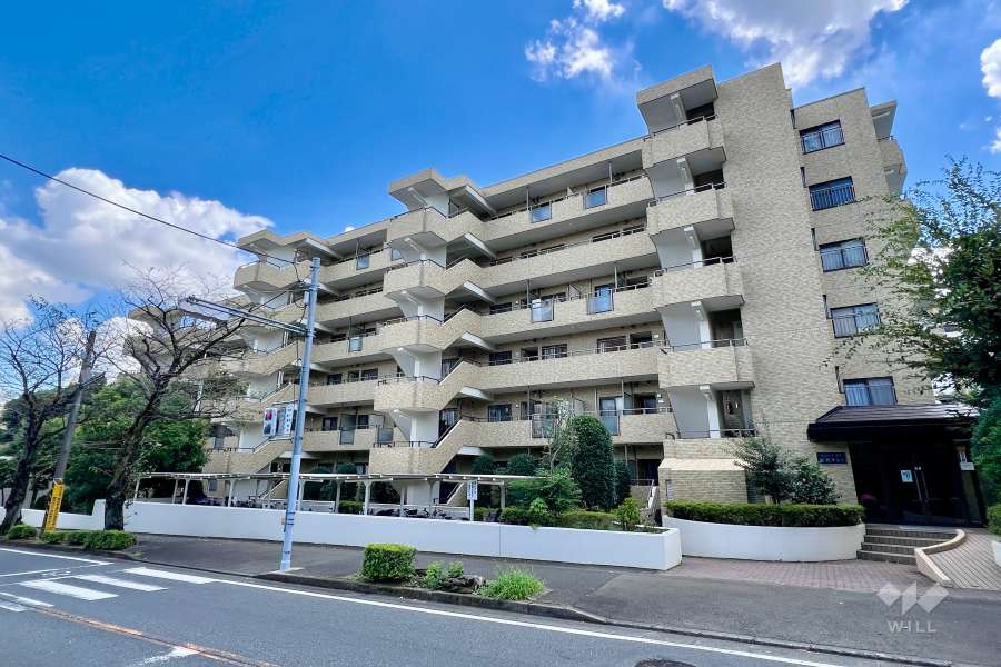 サニーハウス読売ランドの外観（西側から）