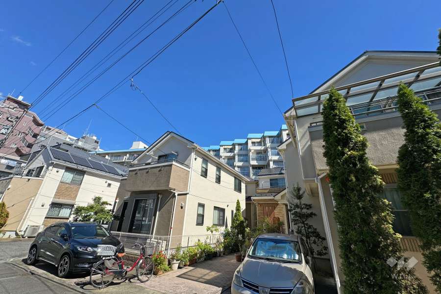 グランドマンション多摩川の外観（南側から）