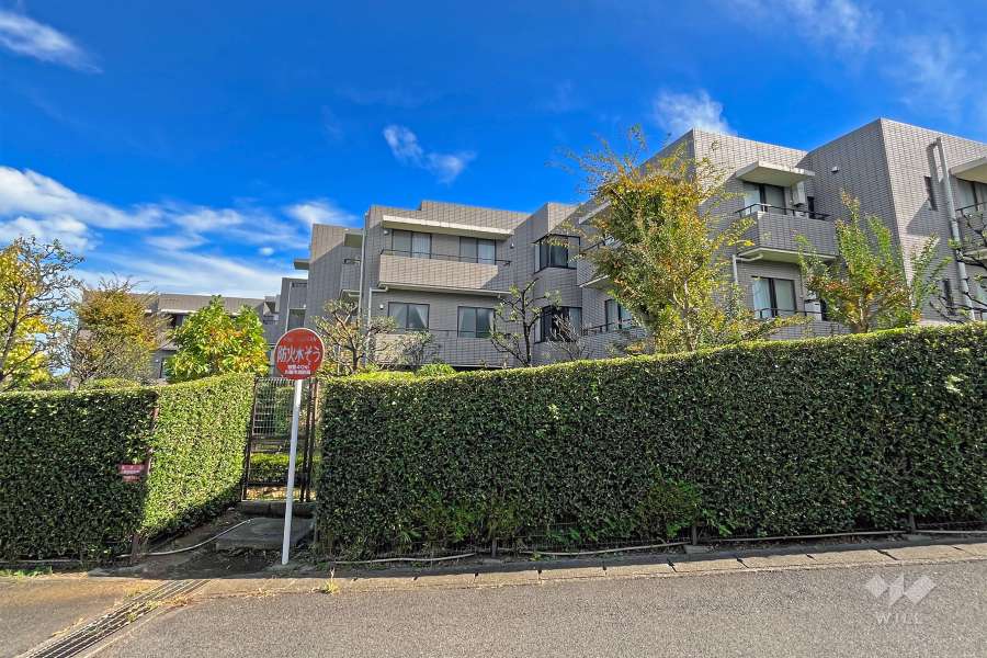 南生田アメニティホームズの外観（西側から）