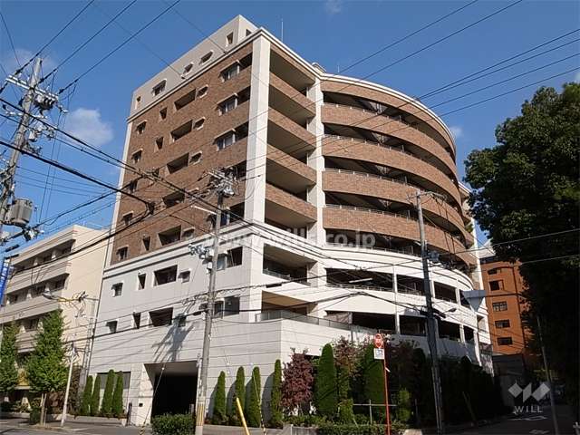 セレッソコート緑地公園レジデンスの外観（南西側から）
