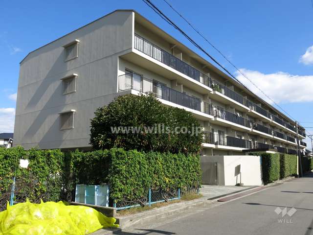 パロス甲子園三番町B棟の外観（南西側から）