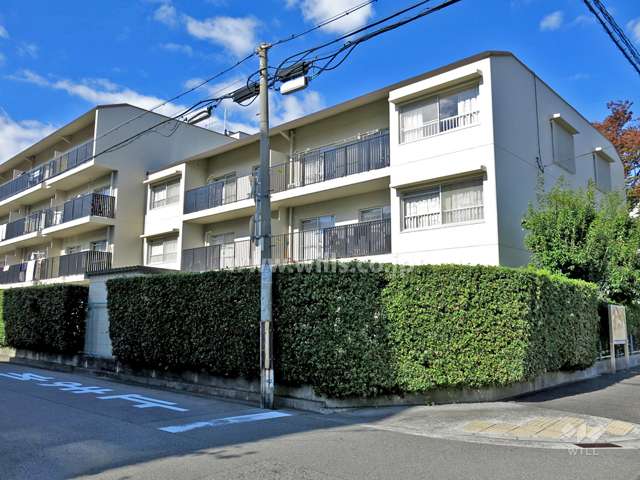 パロス甲子園三番町B棟の外観（南東側から）