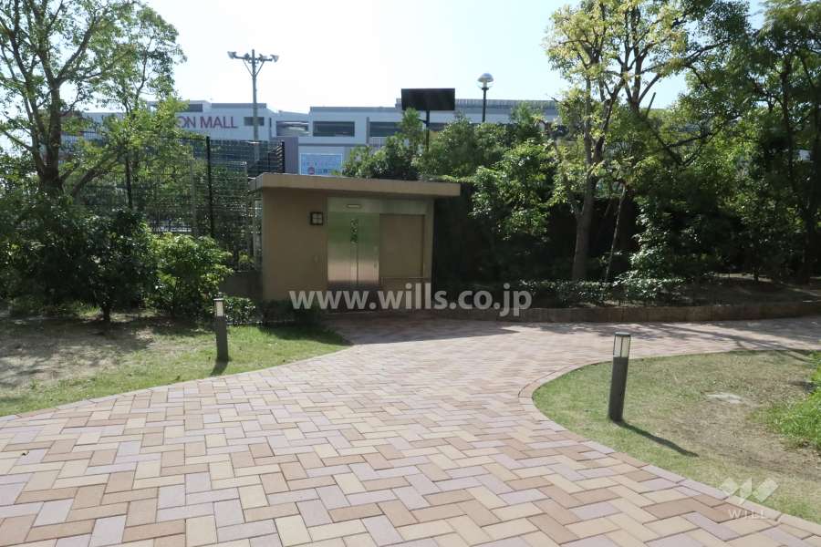 イオンモール伊丹昆陽直結の通路