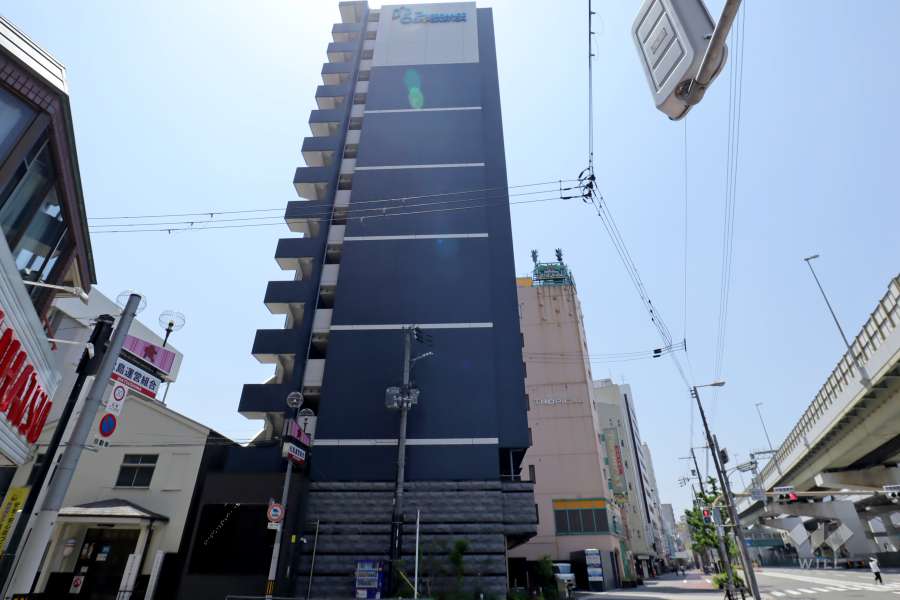 プレサンス大阪ドームシティクロスシティの外観（北側から）