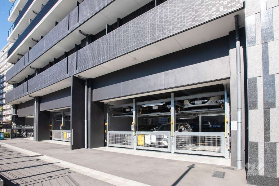 敷地内駐車場（屋内機械式）