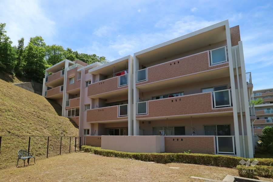 セーリオ宝塚3番館の外観（東側から）