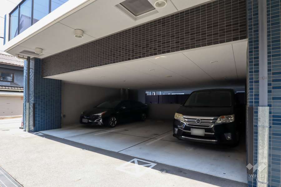 敷地内駐車場（屋内平面式）