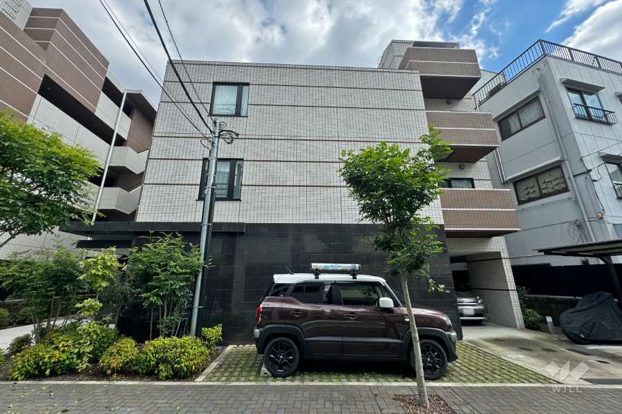 DIPS赤羽北WESTの外観（北側から）