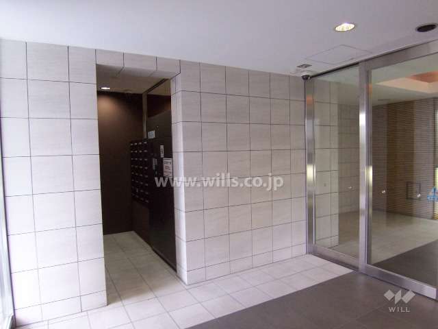 共用ポストと宅配ボックス